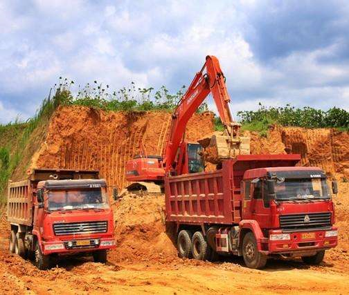 土方工程承接 场地平整工程 路基开挖 人防工程开挖图片