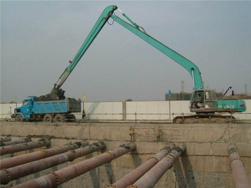 天諾機(jī)械挖掘機(jī)加長臂定制《廠家》《 在線訂購》