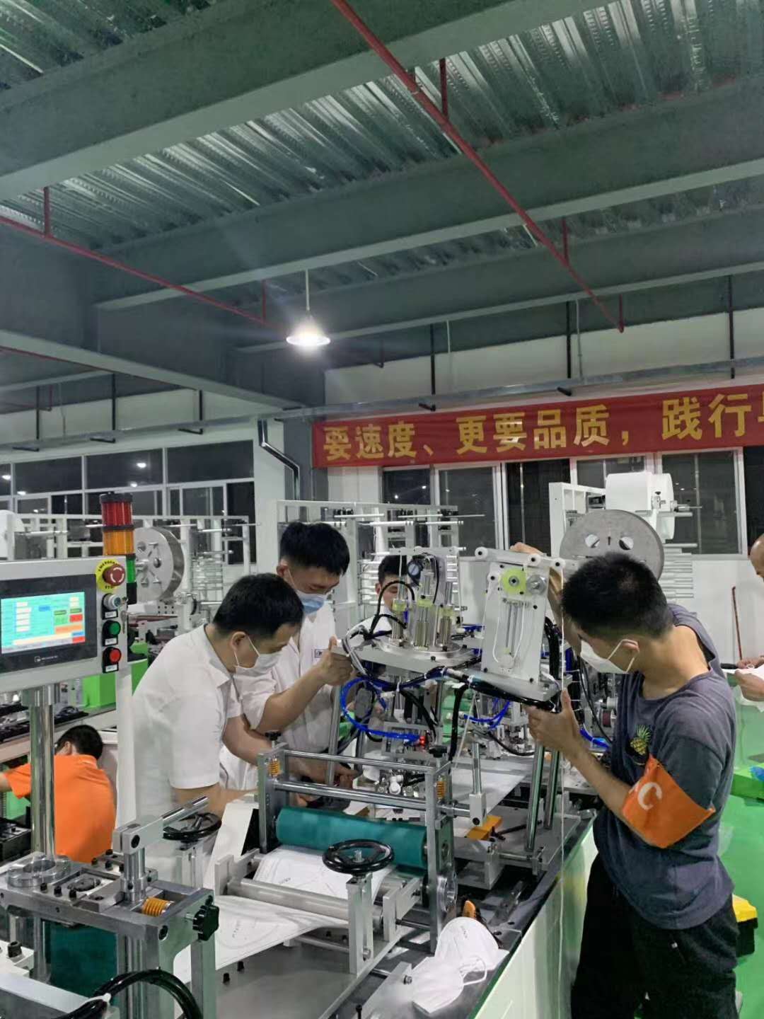 口罩機(jī)公司圖片