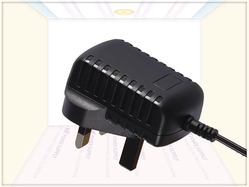 供应12V1A电源适配器通过CCC/BSMI/UL/PSE等安规12V1A电源适配器 12V/1A电源适配器图片