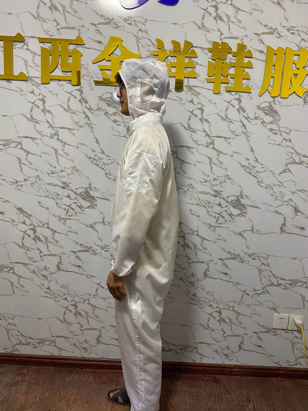 连体服多少钱 连体服生产厂家 连体服批发价格图片