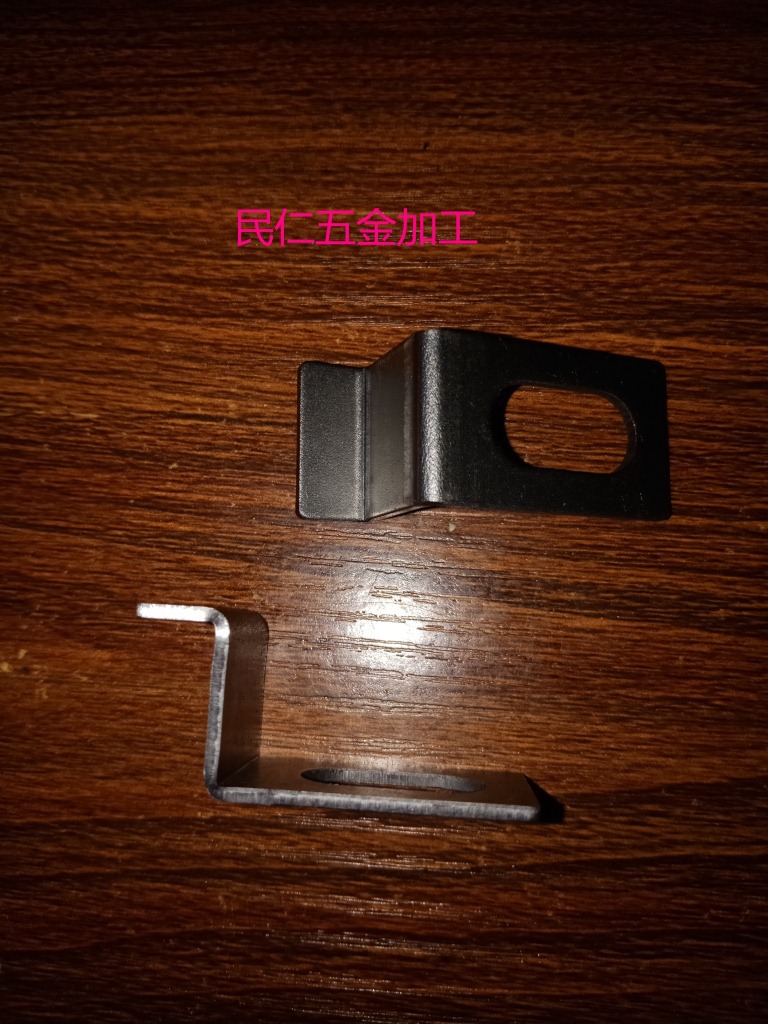 冲压铁片揭秘：工艺品收纳箱角码铁挂钩冲压铁片定做 冲压铁片价格-东莞市石排民仁五金加工店