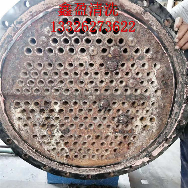 寧波化工廠換熱器清洗-高壓水清洗圖片
