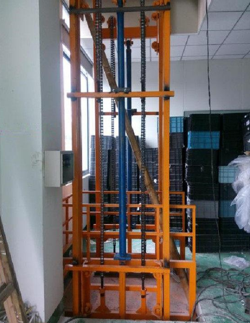 升降機(jī)現(xiàn)貨供應(yīng)廠家圖片