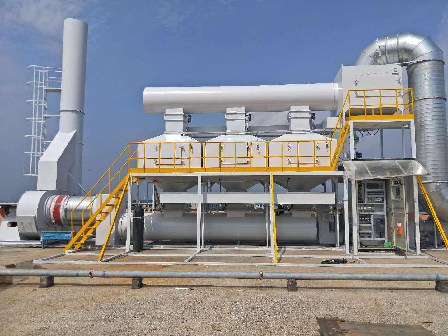 滄州催化燃燒除塵器。布袋除塵器圖片