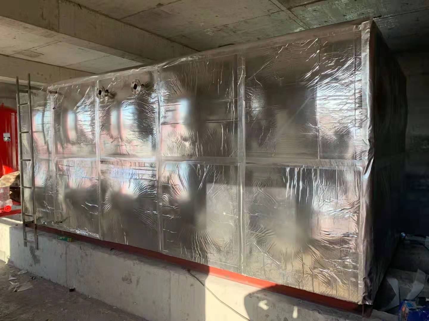 不銹鋼焊接水箱圖片/不銹鋼焊接水箱樣板圖 (2)
