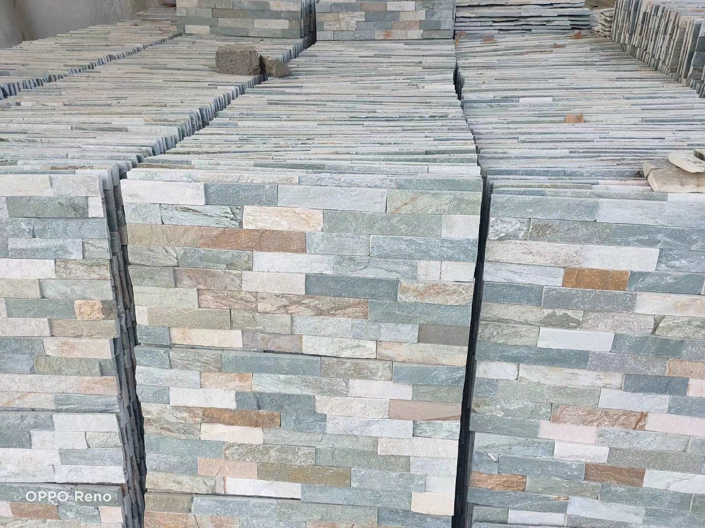 膠沾文化石圖片