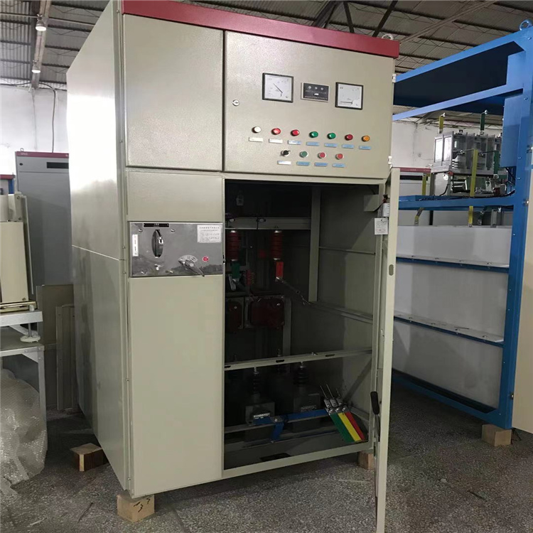 福建福州2800KW高壓電容補(bǔ)償裝置