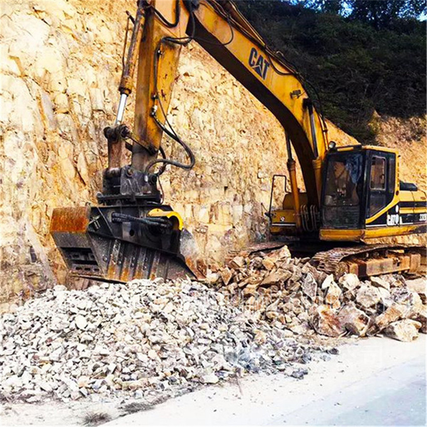 济宁市粉碎建筑垃圾回收再生石子厂家粉碎建筑垃圾回收再粉碎 各种石材破碎行业  粉碎建筑垃圾回收再生石子