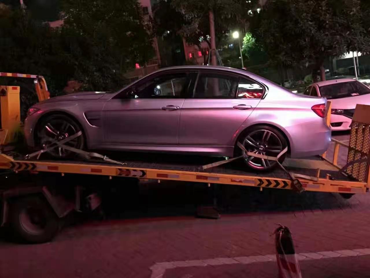 順德救援拖車價格電話 佛山拖車服務(wù)費(fèi)用