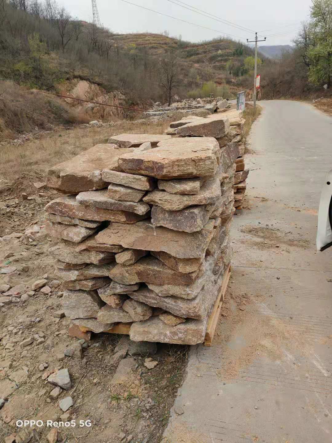 黄色垒墙石厂家 厂家供应黄色垒墙石