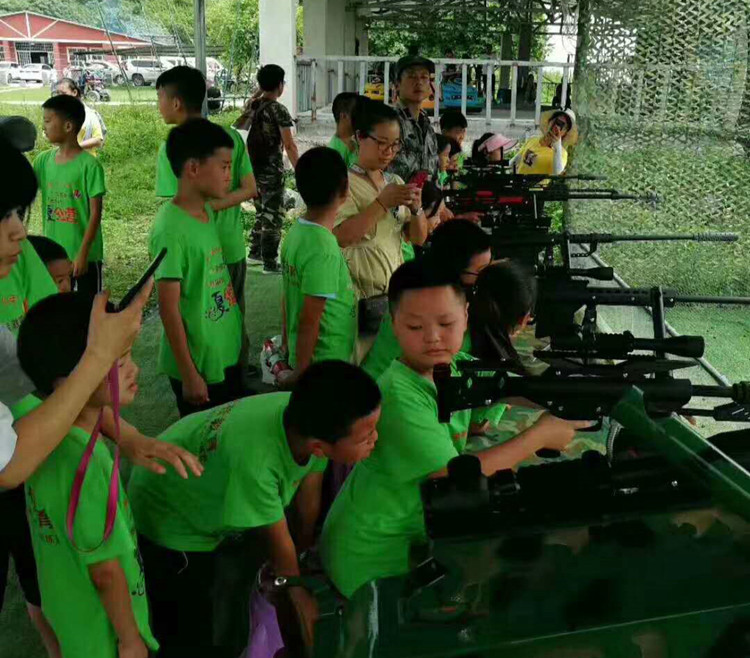 石家庄游乐场射击气炮枪厂家 枪林弹雨游乐设备气炮枪