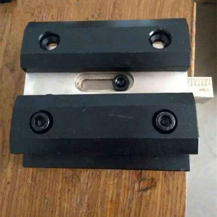 折彎?rùn)C(jī)圖片/折彎?rùn)C(jī)樣板圖 (2)