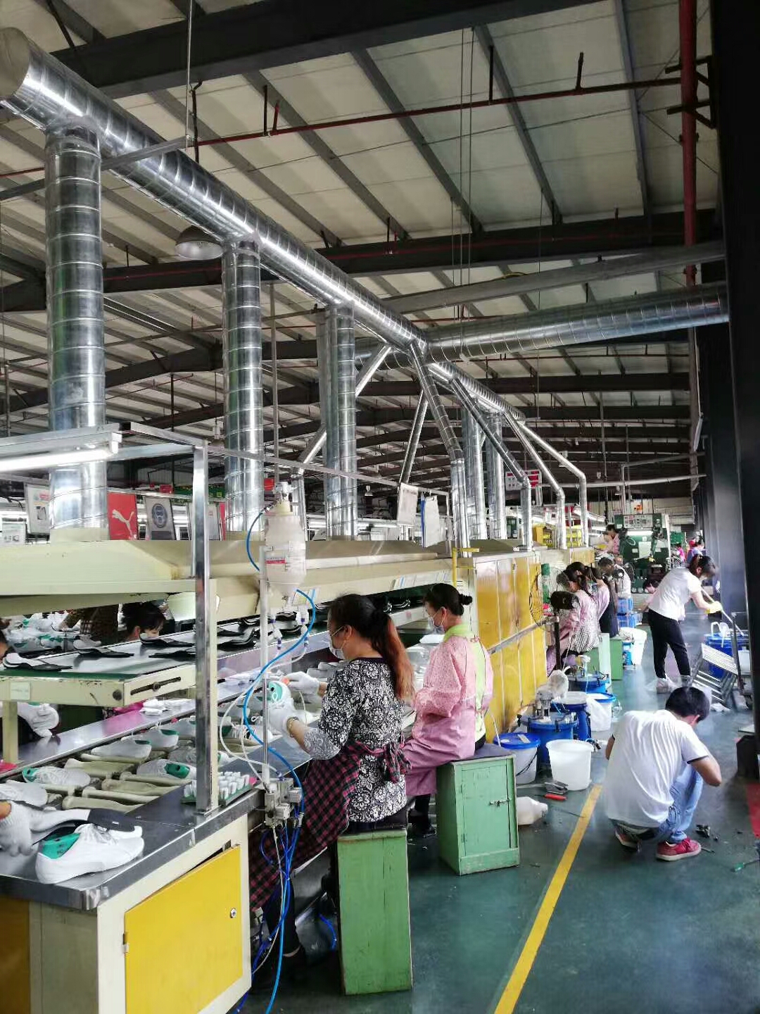 厚街鞋廠排煙排氣螺旋風(fēng)管工程