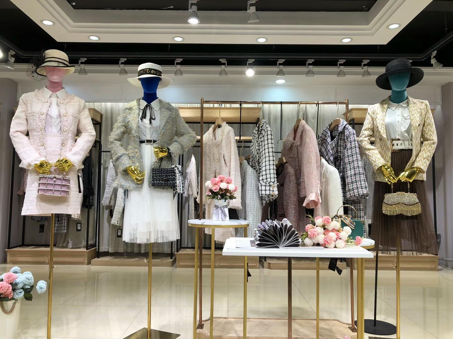 DG小 蜜 蜂小香風(fēng)純大件系列2021冬品牌折扣女裝專柜正 品直播一手貨源批發(fā)
