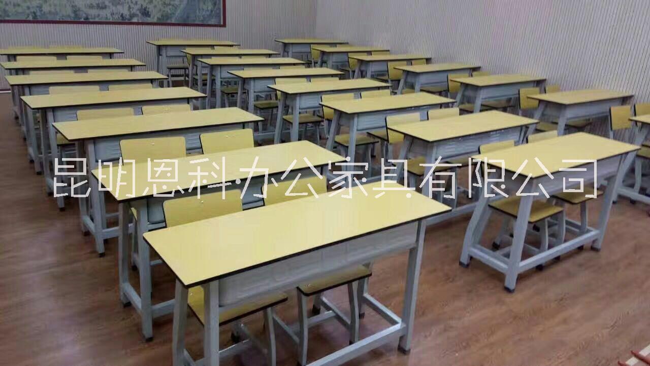 双人课桌 昆明学校家具 配套学校家具 课桌配套