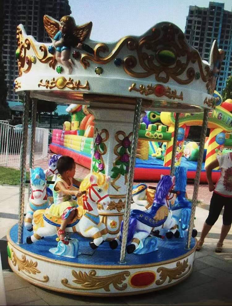 旋轉(zhuǎn)木馬圖片/旋轉(zhuǎn)木馬樣板圖 (2)