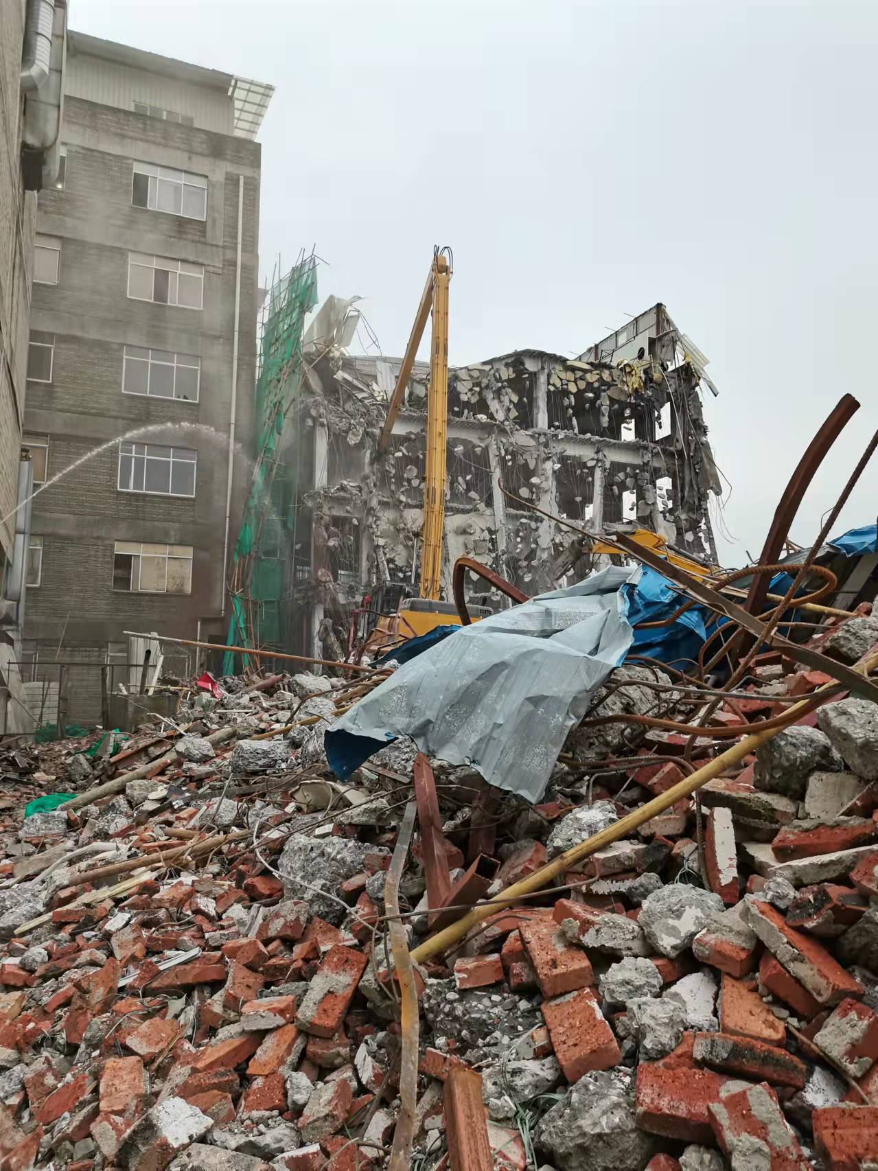 南海拆除拆遷清運(yùn)圖片