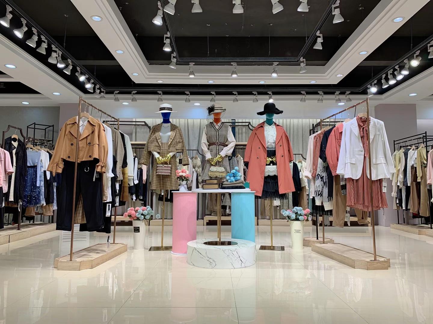 杭州知 名品牌朝花夕拾2021秋精 品一手女裝批發(fā)秋季必備款批發(fā)走份