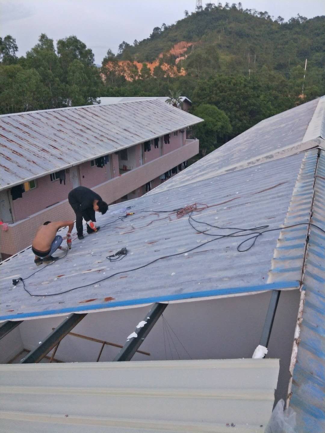 惠州环氧地坪漆施工公司，自流平地坪漆施工价格，惠州哪家做地坪漆专业