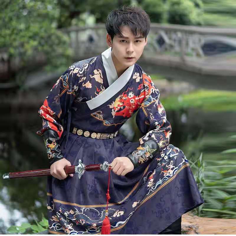 古裝穿越服、學(xué)士服、碩式服、博士服裝出租