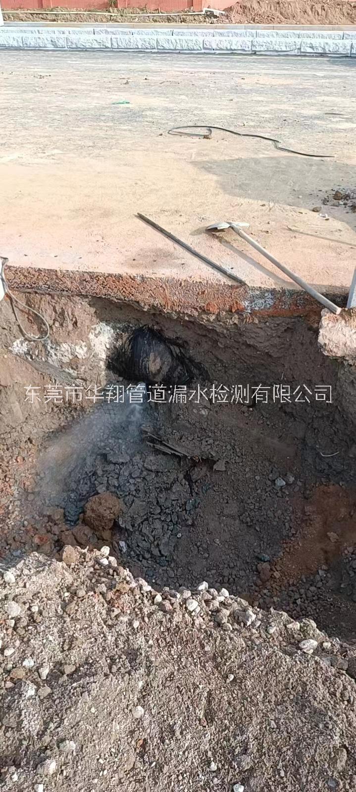 东莞消防水管渗漏检测，工厂供水管道漏水查漏，自来水管网破裂测查图片