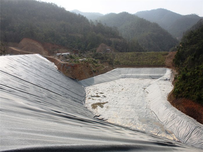 水产养殖防渗膜水产养殖防渗膜 水利工程养猪场土工膜 沼气池黑膜支持定制