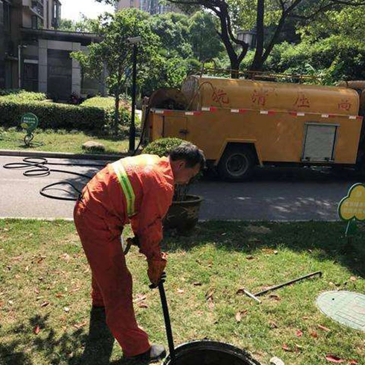 广州市广州市花都区疏通清理报价厂家广州市花都区疏通清理报价 疏通化粪池 疏通下水道