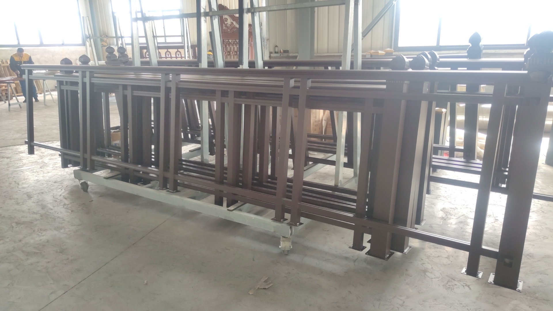 圍欄(護(hù)欄)生產(chǎn)廠家   圍欄(護(hù)欄)護(hù)欄價(jià)格  圍欄(護(hù)欄)護(hù)欄供應(yīng)商【聚盛金屬制品】