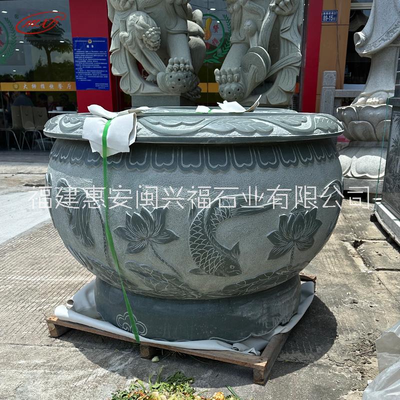 石雕鱼缸花盆别墅庭院浮雕荷花鱼缸花钵青石鱼池圆形水缸摆件图片