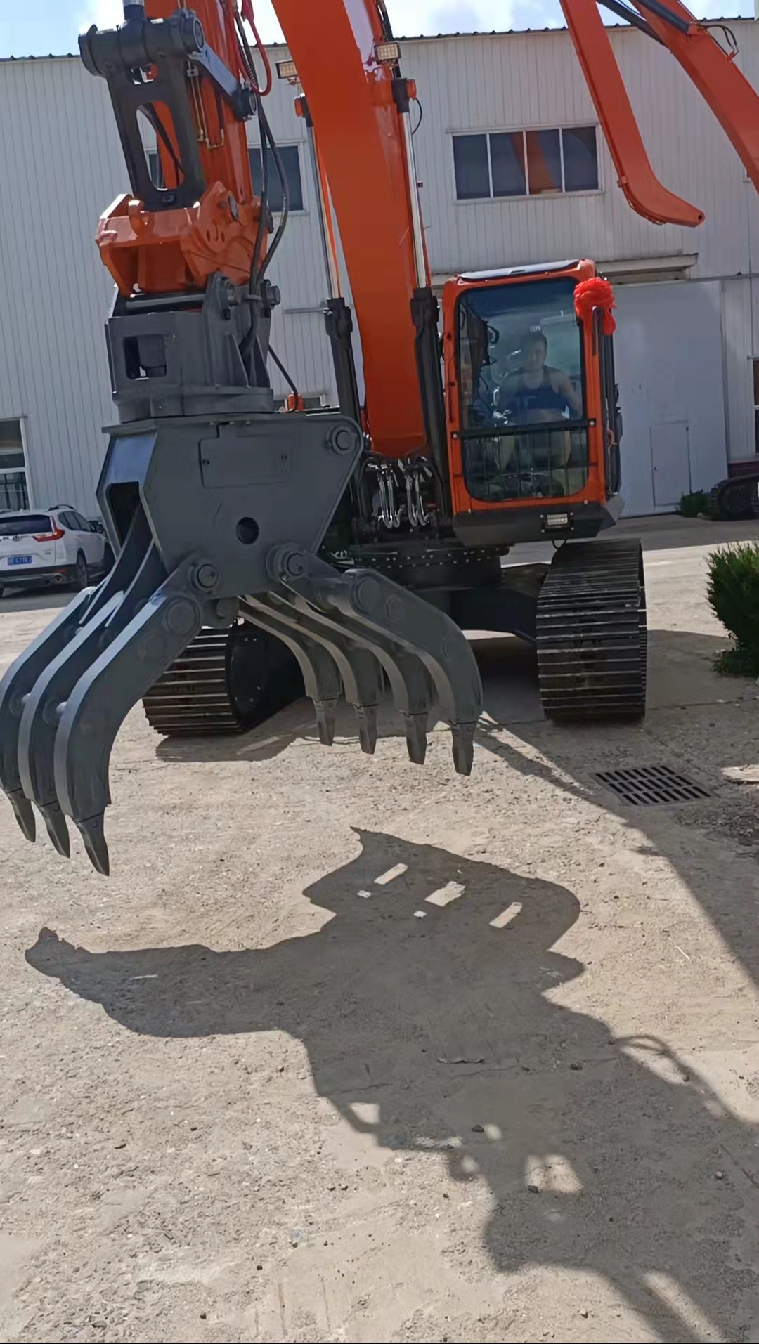 液壓旋轉(zhuǎn)抓木機圖片/液壓旋轉(zhuǎn)抓木機樣板圖 (4)