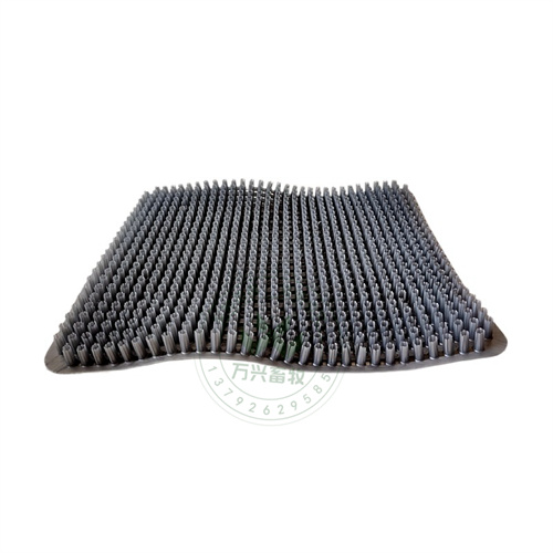 供應萬興畜牧雞舍用塑料草墊 規(guī)格35×29.5×2cm圖片