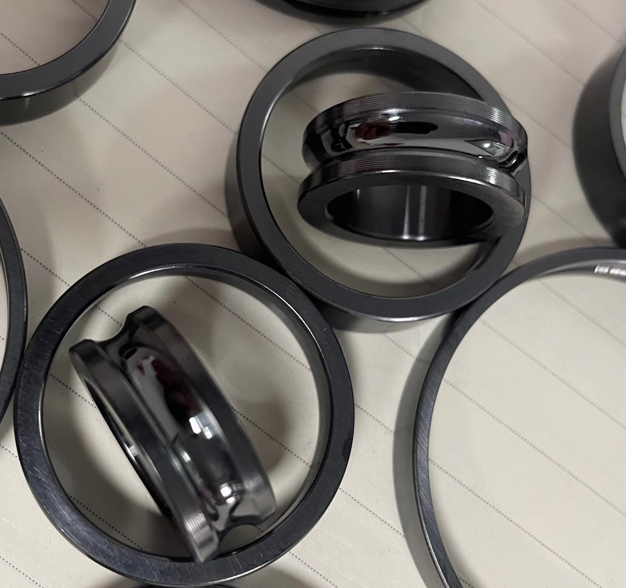 新能源汽車電機(jī)軸承應(yīng)用案例、DLC類金剛石潤滑減摩、硬質(zhì)涂層