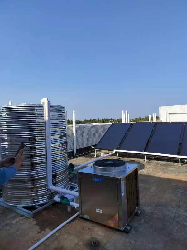 广州合派达平板型太阳能配空气能热水工程工厂学校宿舍热水节能之星图片