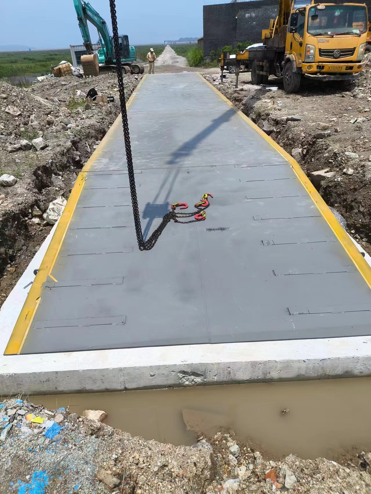 延津縣100噸電子汽車衡100噸無(wú)人值守地磅圖片/延津縣100噸電子汽車衡100噸無(wú)人值守地磅樣板圖 (2)