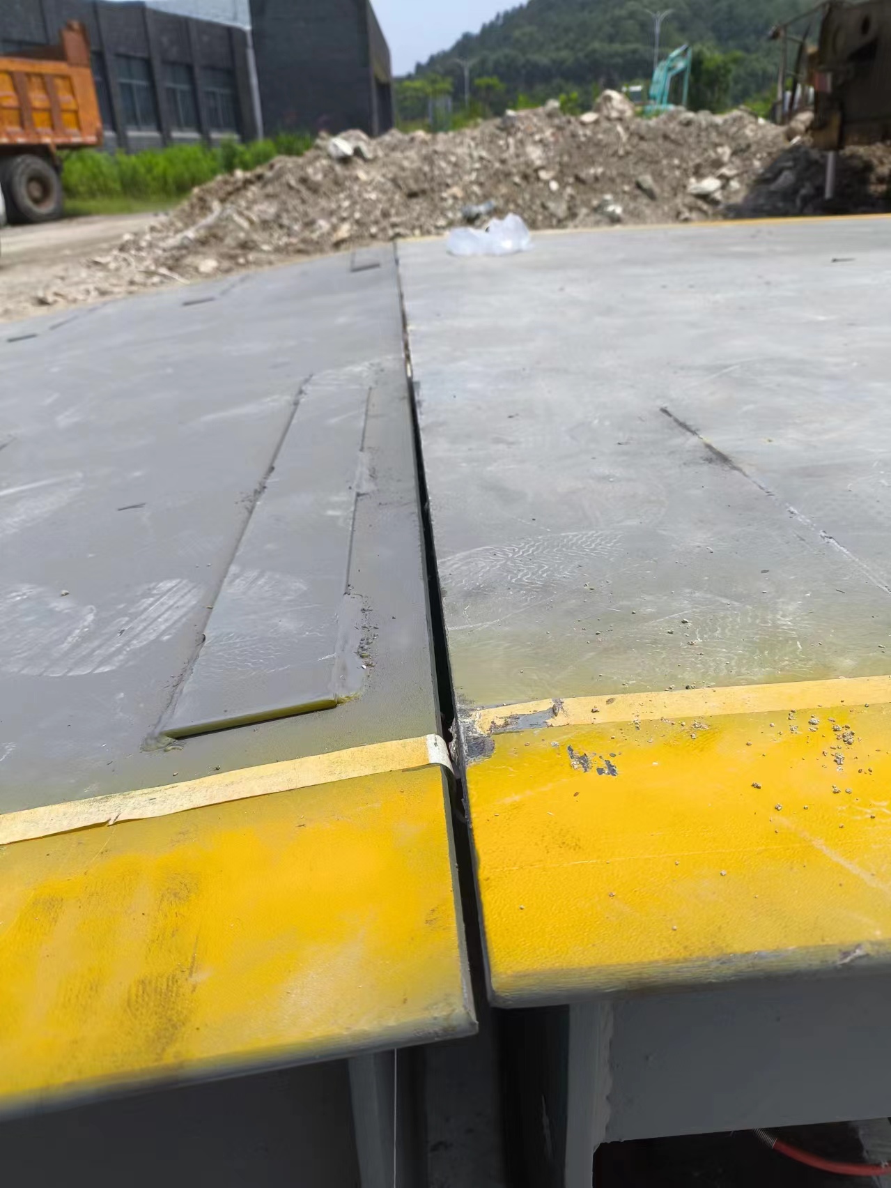 延津縣100噸電子汽車衡100噸無(wú)人值守地磅圖片/延津縣100噸電子汽車衡100噸無(wú)人值守地磅樣板圖 (3)