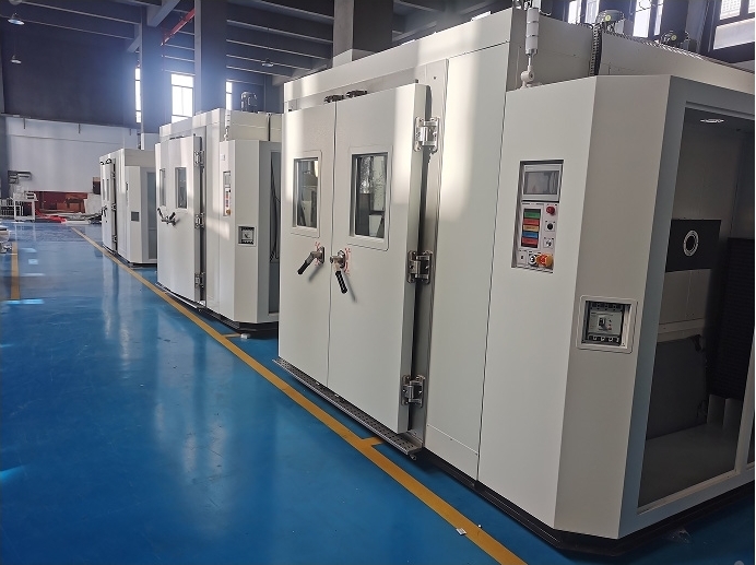 小型尼龍調(diào)濕箱圖片