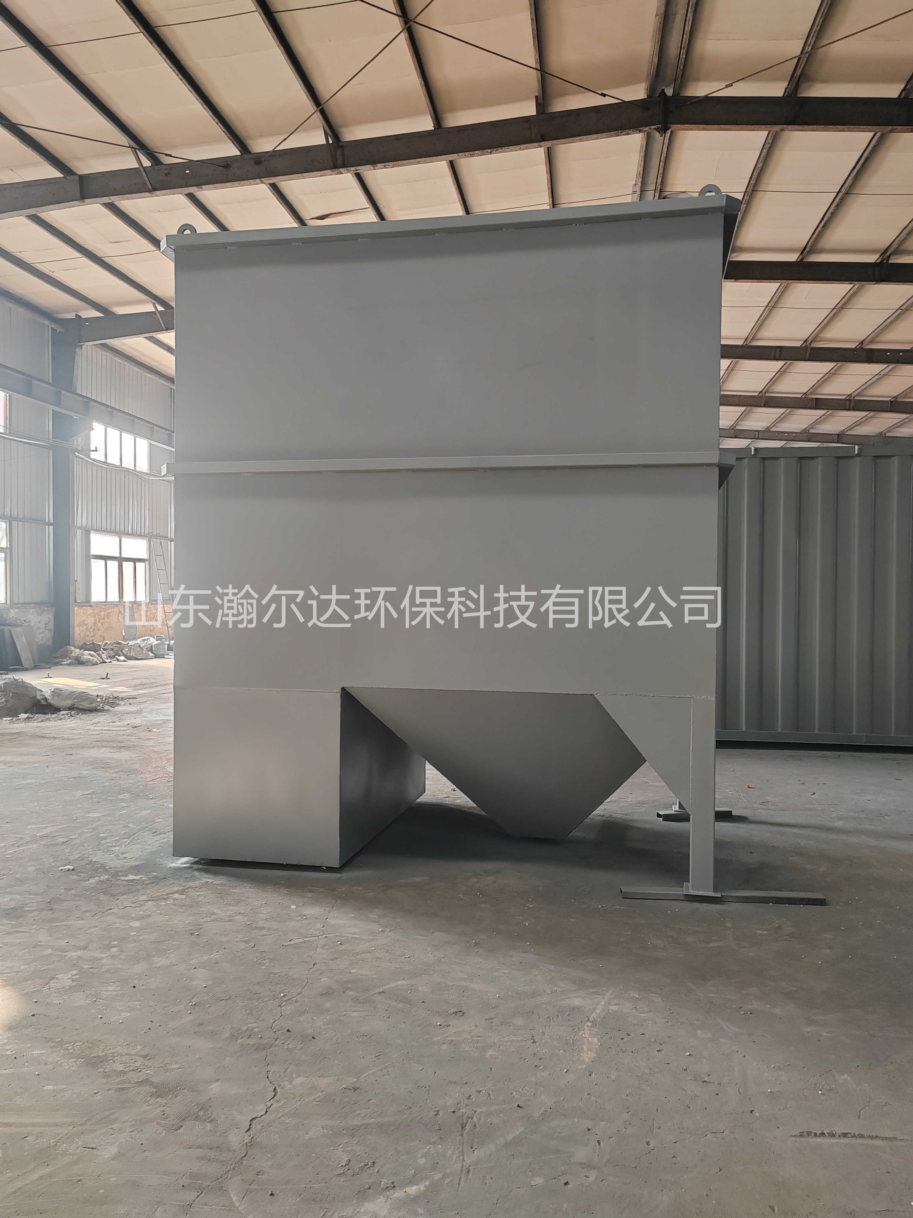 脫脂加工污水處理設(shè)備成套設(shè)計美觀耐用集成式