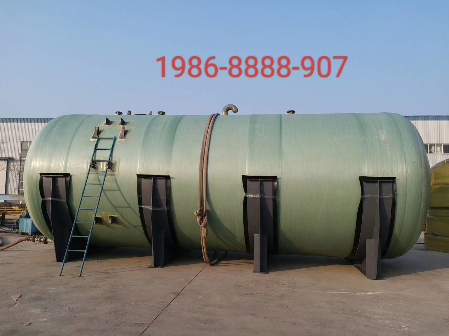 玻璃鋼臥式儲罐，玻璃鋼臥式鹽酸儲罐廠家，玻璃鋼臥式鹽酸儲罐電話，玻璃鋼臥式鹽酸儲罐報價