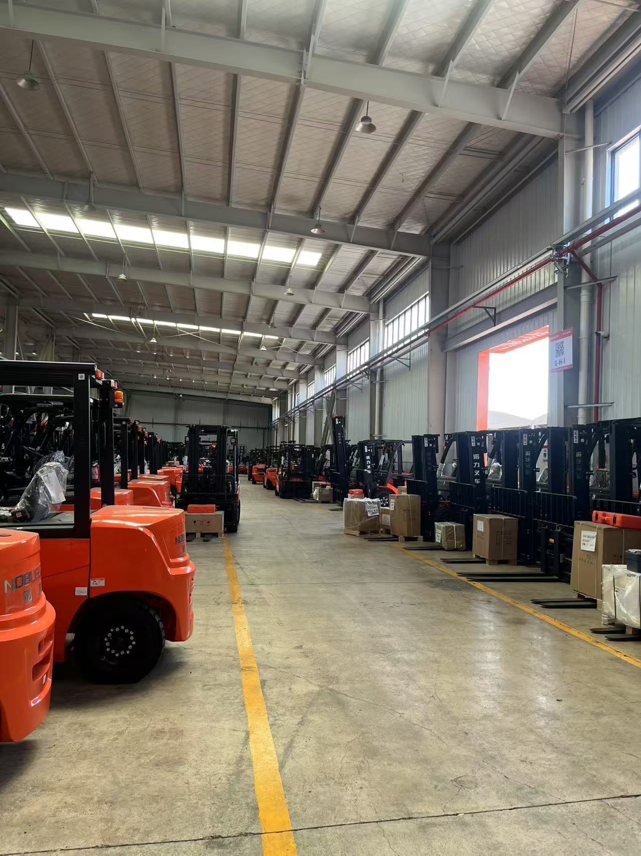 3噸電動平衡重叉車CPD30出口外貿(mào)