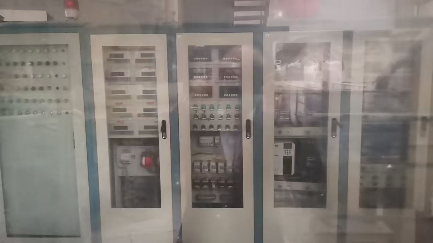 成都機械設(shè)備回收中央空調(diào)回收