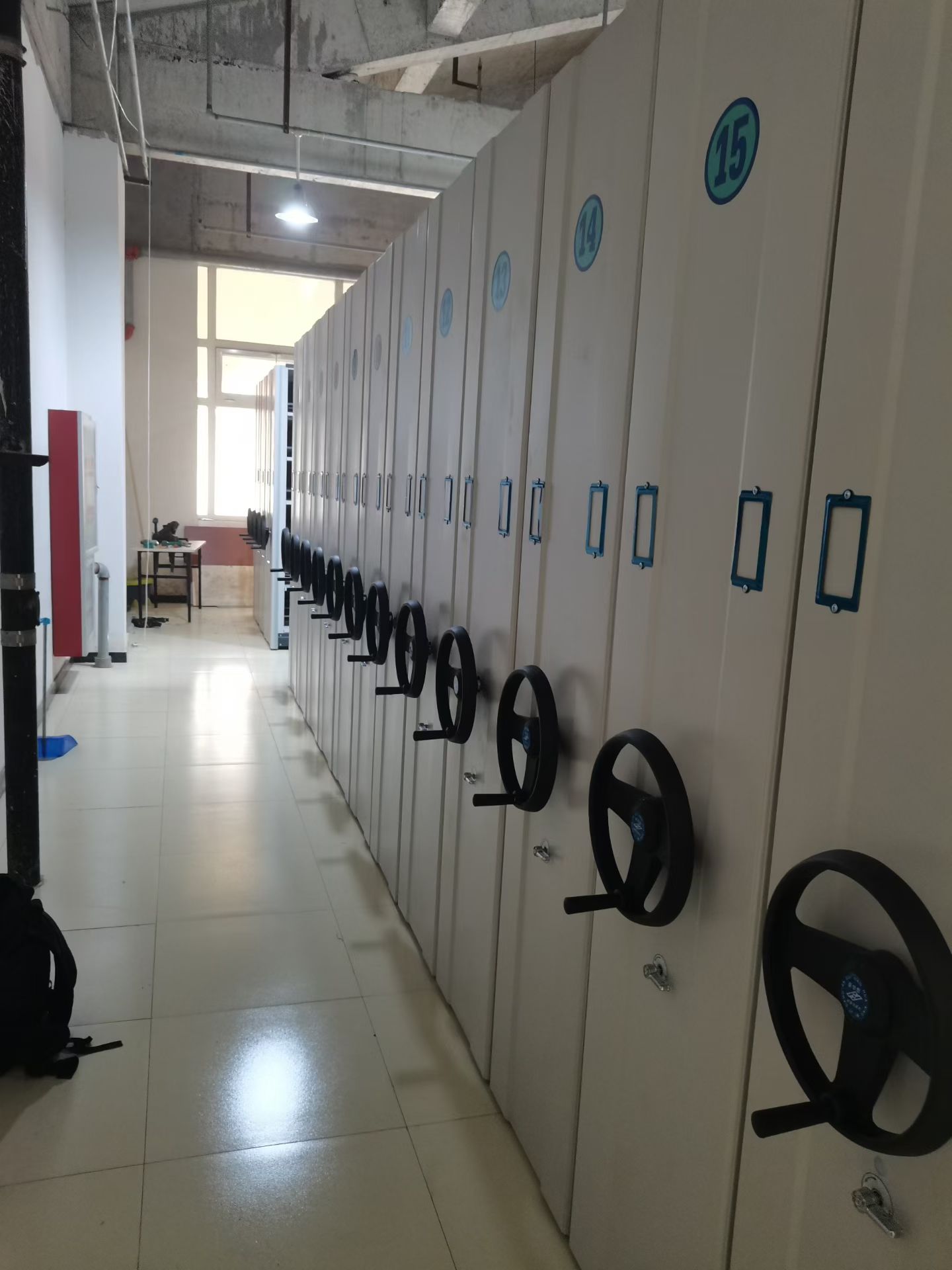 煙臺(tái)智能檔案密集柜，圖書館密集柜，底圖密集柜