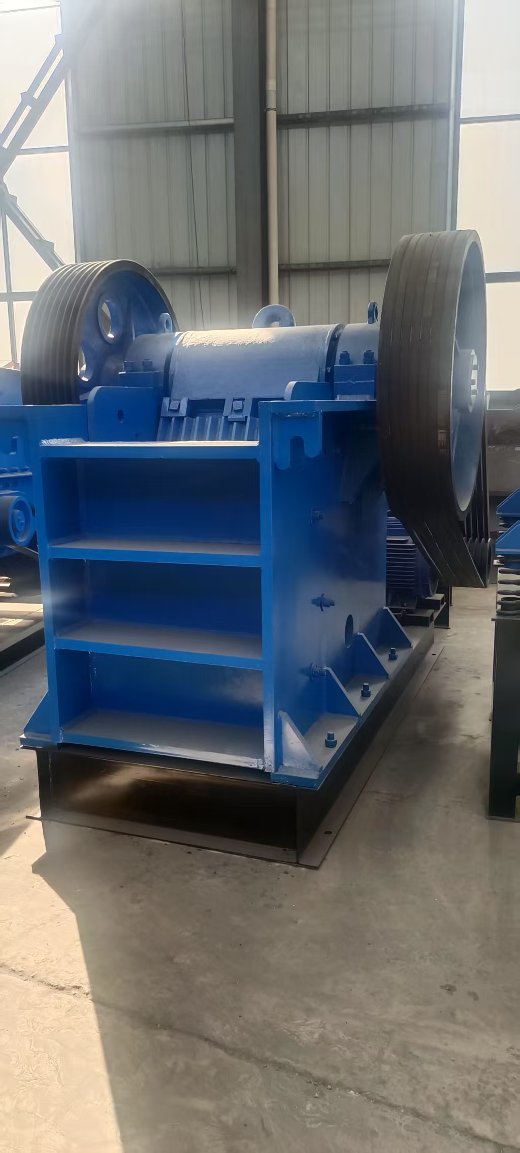 顎式破碎機(粗碎/細碎/液壓)節(jié)能環(huán)保 顎式破碎機PE500x750