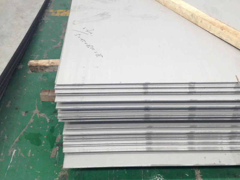 1.2363是空冷淬透鋼，鋼中碳化物分布均勻