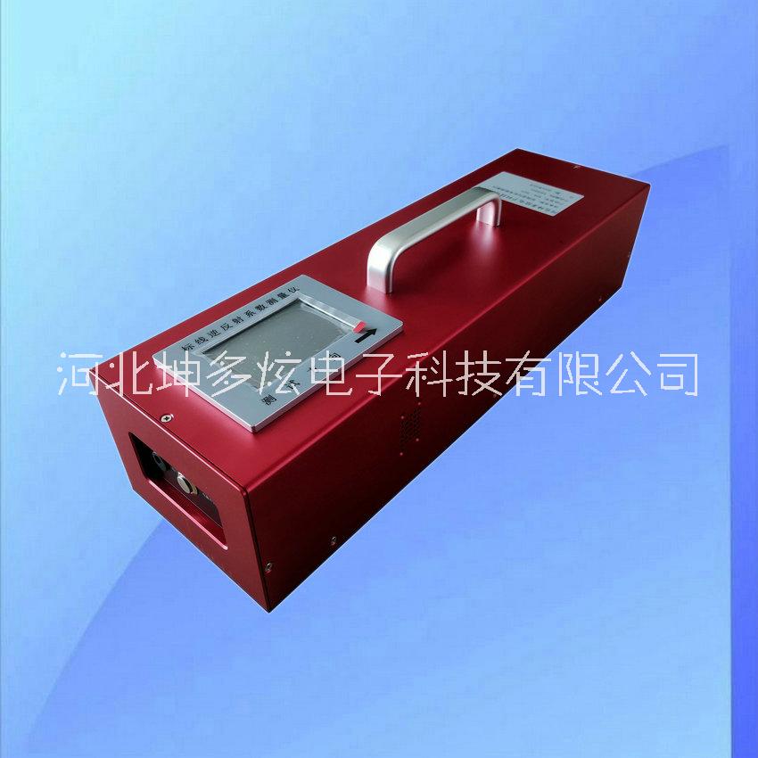 手持觸摸屏標(biāo)線逆反射系數(shù)測量儀道路反光標(biāo)識檢測儀