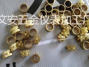 供應(yīng)河北三河市加工銅螺母銅鑲件廠家，河北優(yōu)質(zhì)銅螺母廠家，河北*銅螺母價格，河北銅螺母批發(fā)，河北注塑螺母制造廠