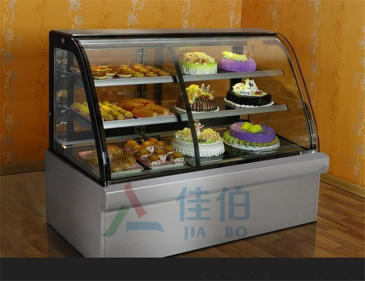 供應(yīng)云南哪里有賣前開門蛋糕柜的 弧形前開門蛋糕柜 風(fēng)冷蛋糕柜