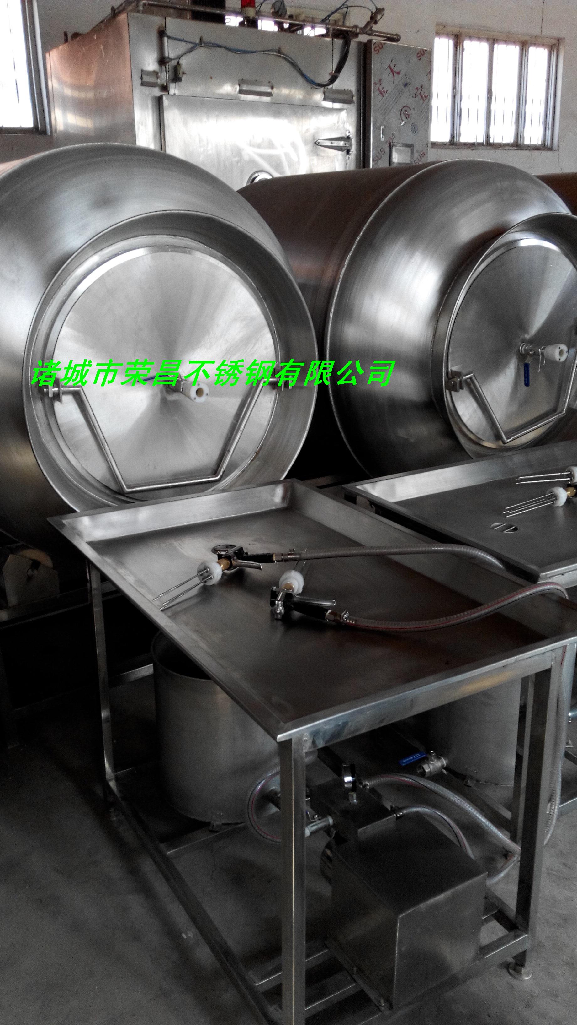 供應(yīng)榮昌牌滾揉機(jī)，味道好的榮昌牌滾揉機(jī)，真空滾揉機(jī)，滾揉機(jī)廠家直銷(xiāo)。