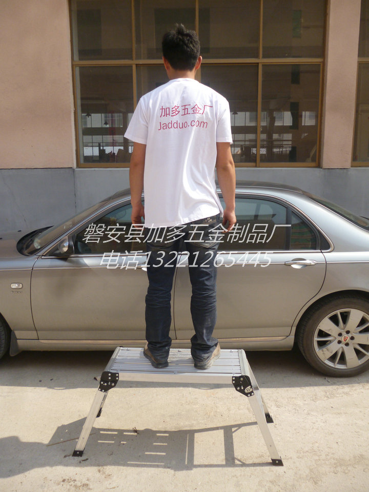 供應(yīng)100公分長(zhǎng)90公分高洗車臺(tái)洗車凳