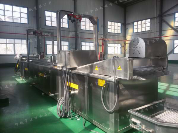 供應(yīng)南瓜餅油炸機    南瓜丸子油炸機